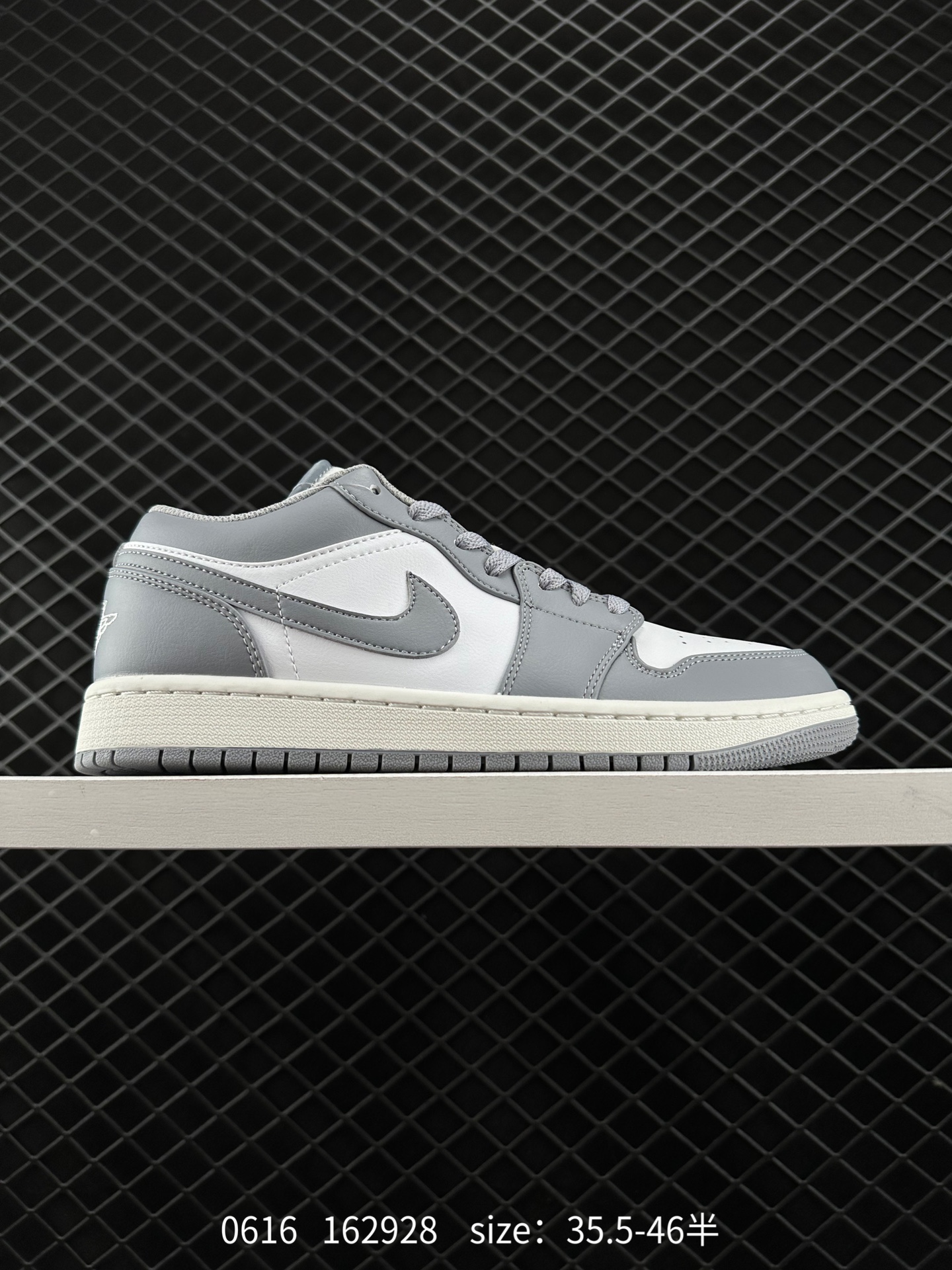 Nike Wmns Air Jordan 1 Low Nike Wmns Air Jordan 1 Low